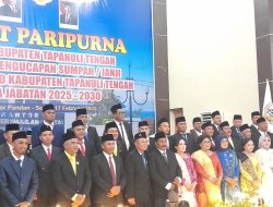 35 Anggota DPRD Kabupaten Tapteng Resmi Dilantik