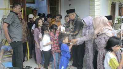 Anggota DPRD Tapteng Timbul Gajah SE, Adakan acara Syukuran Sekaligus Santuni Ratusan Anak Yatim Piatu