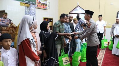 Polres Tapteng, Gelar Bukber dan Bagi-bagi Bansos Untuk Warga Rusunawa Pandan