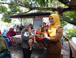 Desa Sitiris-tiris Salurkan Bantuan Kepada Masyarakat Dalam Acara Musyawarah Pra Pelaksanaan