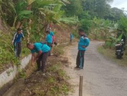 Desa Aek Garut Adakan Jum’at Bersih Demi Meningkatkan Kebersihan Dan Kesehatan Lingkungan