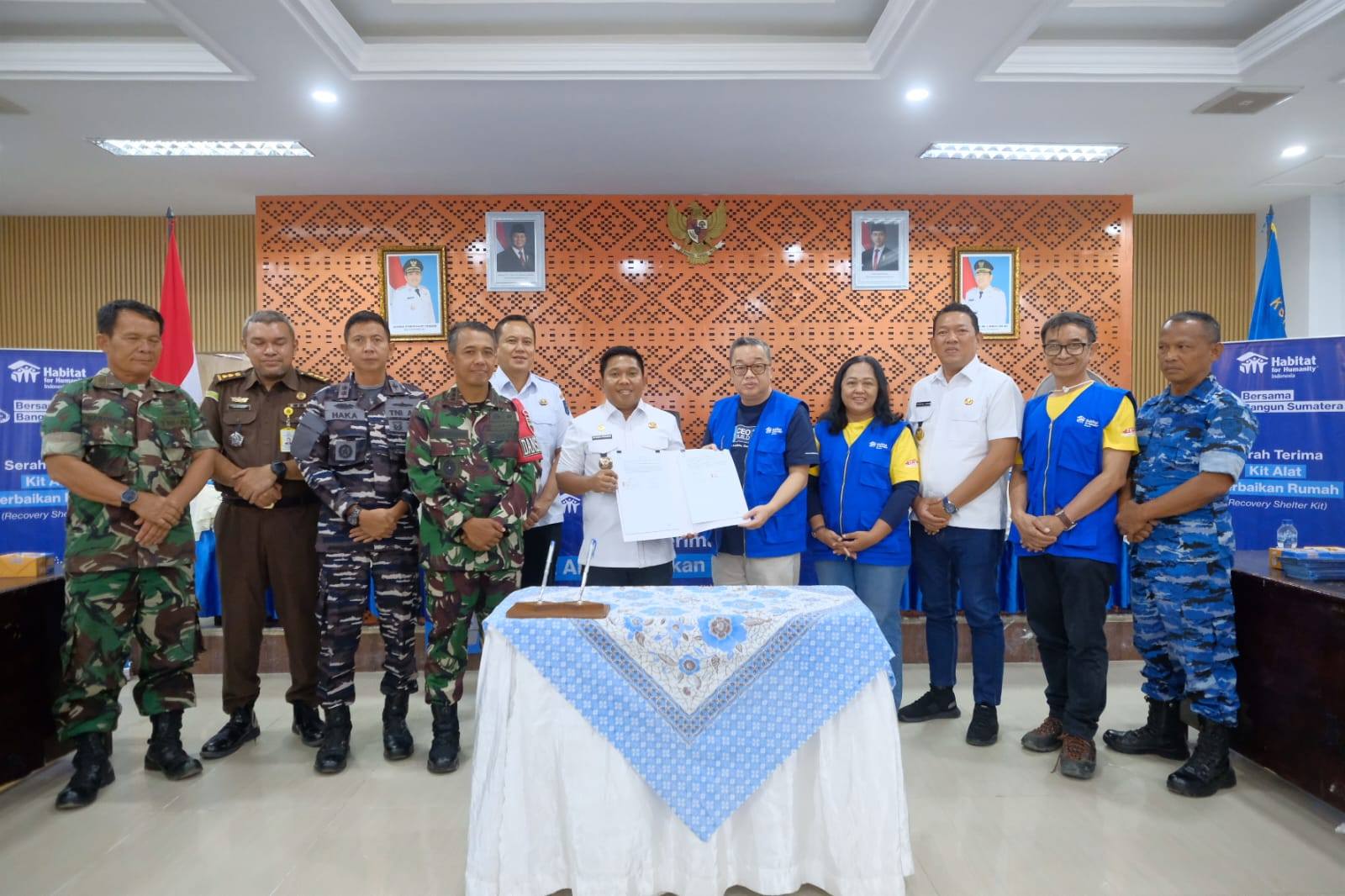 Ket Gbr: Pemerintah Kota (Pemko) Sibolga melakukan penandatanganan Nota Kesepahaman (MoU) dengan Yayasan Habitat Kemanusiaan Indonesia (Habitat for Humanity Indonesia).