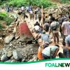 Dalam Membangun Jembatan Penghubung Desa Sialogo – Masundung, Warga Sialogo Bergotong royong