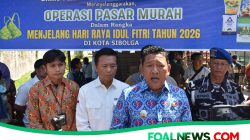 Ket Gbr : Wakil walikota Sibolga, Pantas Maruba LumbanTobing meninjau pasar murah pemko sibolga di Kel Aek Parombunan Sibolga Kamis (5 Maret 2026).